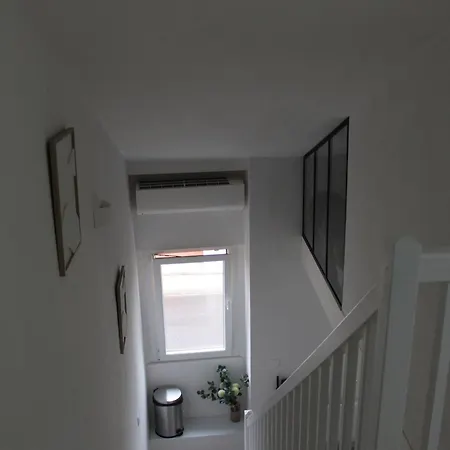 Maison Apartment